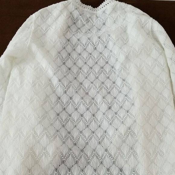 𝅺- Women’s Granny Core Vienna Lace white open cardigan sweater, size small - Picture 12 of 15